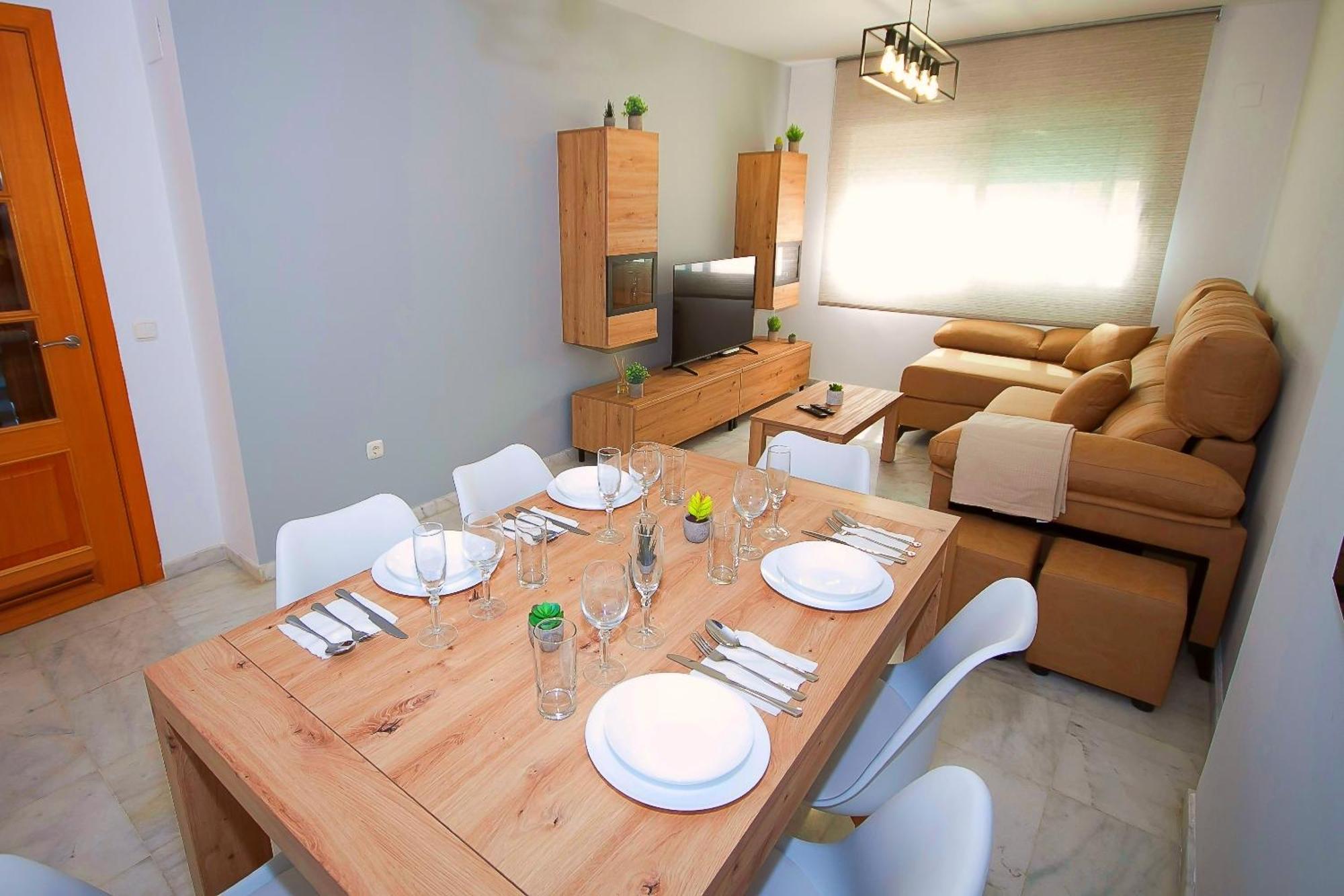 Ave Huelin 3Rooms Alojamiento Con Parking Y Ac Málaga Dış mekan fotoğraf